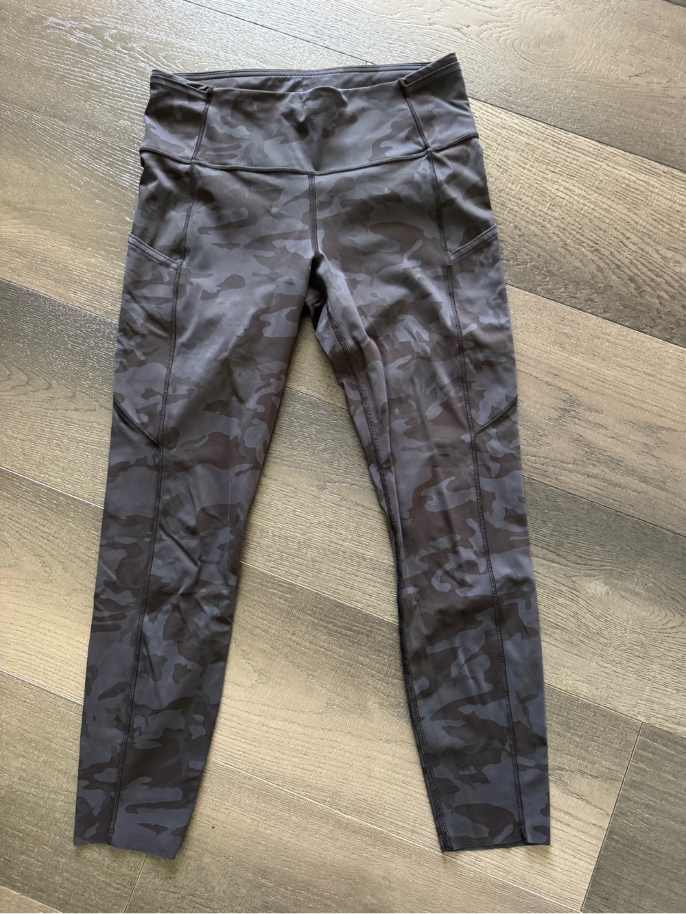 Lulu Black & Grey Camo Leggings